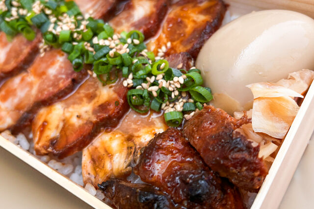 ＜チャーシュー専門店＞ミートポーク山水-【本格焼豚】蜜汁チャーシュー重【特撰銘柄 林SPF豚】極上2種盛 肉増量100g