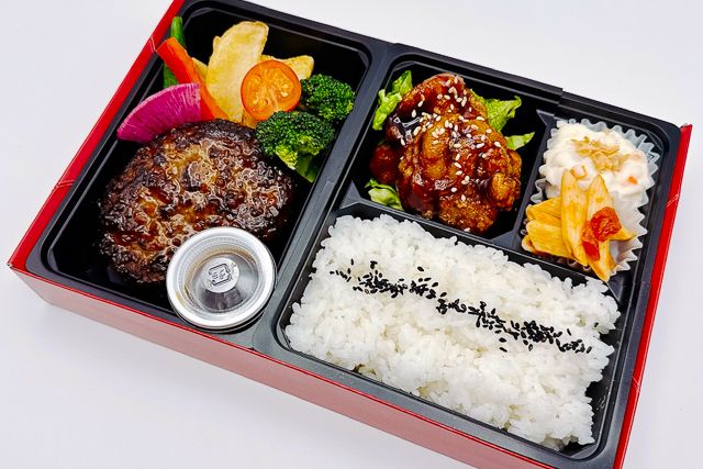 ミートラッシュ ～Meat Rush～-近江牛100％ハンバーグと黒酢唐揚げ