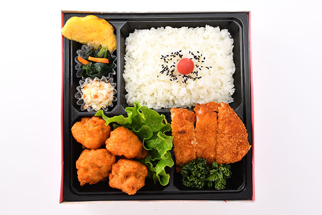 めちゃうま亭～7時からお届け可能なイベント・会議用の宅配弁当～-【肉おかず2品】唐揚げと豚カツの満足幕の内