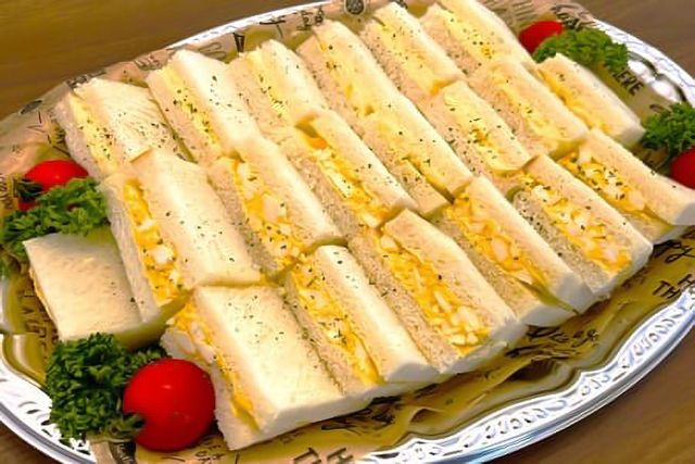 Merenda-ミックスサンドイッチ＜銀＞