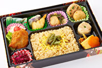 みこし大江戸-鈴蘭（すずらん）～山菜ごはんと8種のおかず弁当～