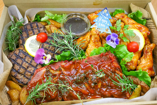 【クリスマス】ボリューム満点 HIMAWARIのプレミアム網焼きBOX