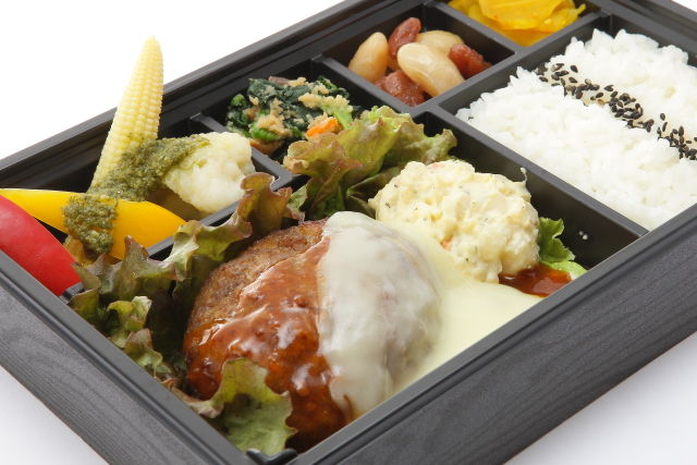 神戸牛 みやび亭 の 神戸牛ハンバーグ弁当 とろけるチーズデミグラスソース ごちクル お弁当の配達 デリバリー 神戸牛 みやび亭 の 神戸牛ハンバーグ弁当 とろけるチーズデミグラスソース ごちクル お弁当の配達 デリバリー