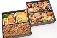 懐石料理 睦月ーむつきー-華やか「おせち風」2段御膳～A4ランク佐賀牛すき焼き重～