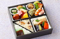 なだ万厨房 大阪店（特別弁当）-法事用弁当「百合」