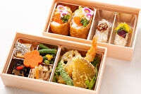 Sushi time-【熨斗対応可】華やか寿司2段弁当（天ぷら盛り合わせ）