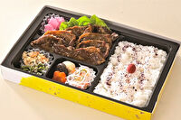 名古屋だるま-牛カルビ弁当