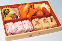 名古屋だるま-ゆかりご飯と炊込みご飯弁当