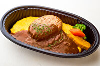 洋食 中目黒オムオム-【特製カレーソース】オムライス＆ハンバーグ