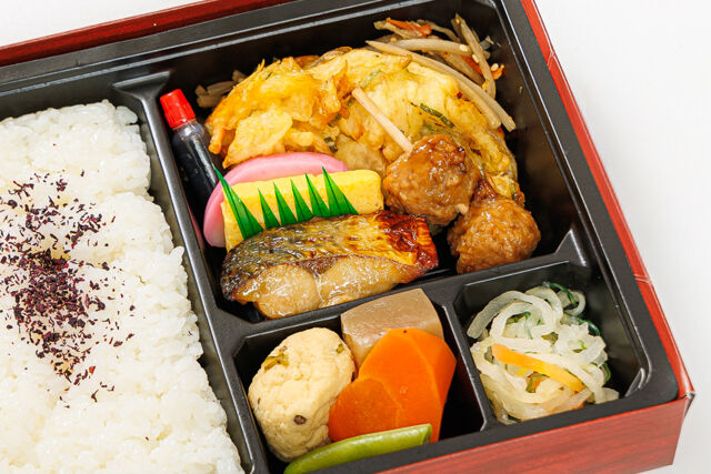 日本ばし大増-かえで