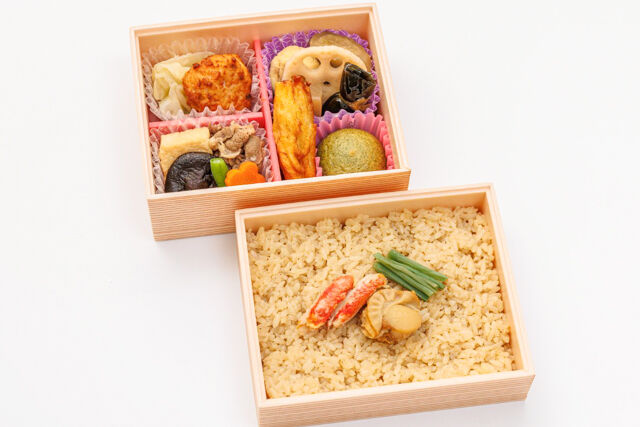 日本ばし大増-【冬限定】ずわい蟹と帆立のせごはん折詰