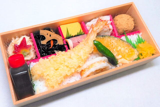 愛知県名古屋市中区錦に宅配 配達できる弁当 ごちクル お弁当の配達 デリバリー