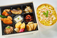 日本料理 キフネ-キフネ 特撰 彩り弁当とかにわっぱ飯