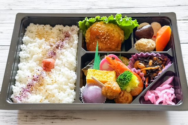 日本料理 権-和風幕の内弁当