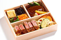 肉会席 Gen-A4和牛赤身ステーキ 常陸牛入ハンバーグ弁当