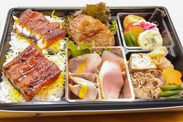 肉割烹 かわ井-うな重・すき焼き幕の内