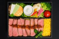 低温調理ステーキ 肉割烹 幸村-特選サーロインステーキ弁当