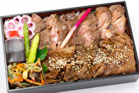 肉彩 栄-sakae-（博多店）-特製牛ステーキ&amp;焼肉弁当
