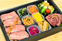 美味しい生活『肉食創色』-ローストビーフ重（牛ハラミステーキ）