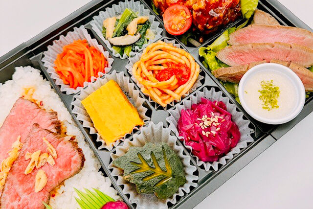 美味しい生活『肉食創色』-黒毛和牛ローストビーフ（牛たん焼と黒酢唐揚げ）