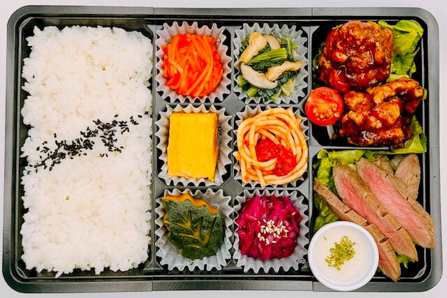 美味しい生活『肉食創色』-牛たん焼と黒酢唐揚げ