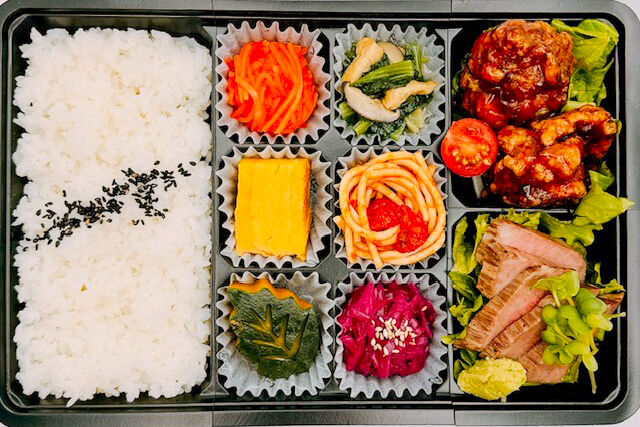 美味しい生活『肉食創色』-黒毛和牛A5カルビステーキと黒酢唐揚げ