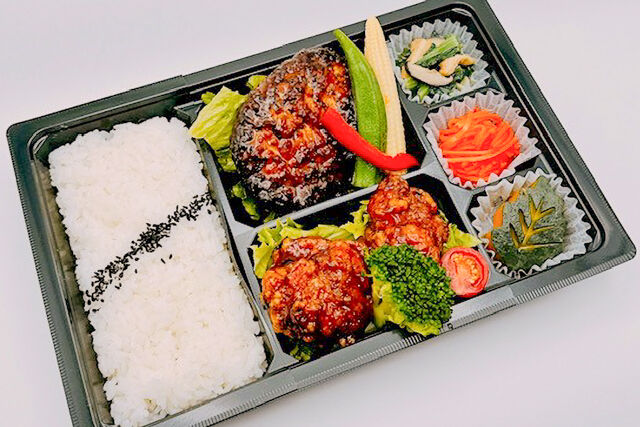 美味しい生活『肉食創色』-やわらかハンバーグ（黒酢唐揚げ）