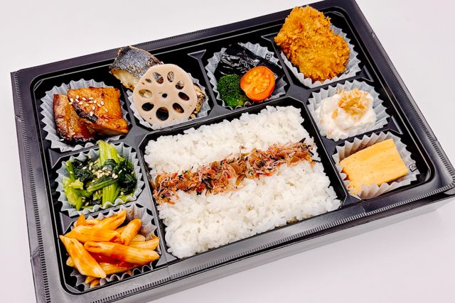 美味しい生活『肉食創色』-彩り幕の内