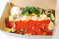 にくとごはん-【ハワイアンカフェ】野菜たっぷりグリルチキンのトマトソース弁当