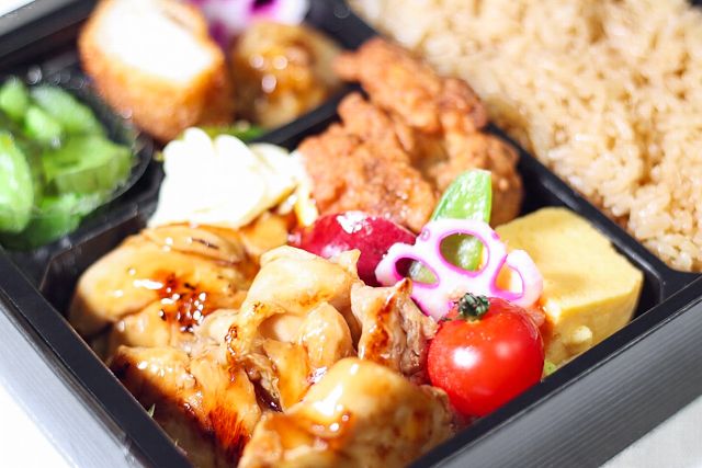 にくとごはん-【にくとごはん】照焼チキン オールスター肉弁当