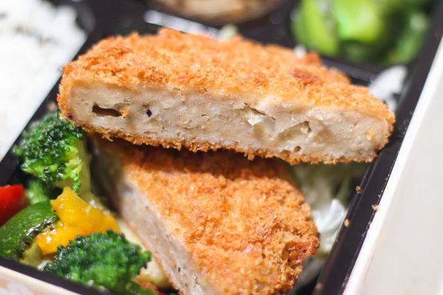 にくとごはん-【にくとごはん】メンチカツ〔お好み幕の内弁当〕