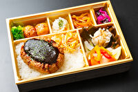 西大井精肉店-お肉屋さんのハンバーグ弁当