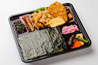 のり弁松原本店-【有明産海苔弁当】豚ロース生姜焼きとさっくりコロッケ～和惣菜と一緒に～