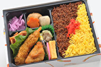 お弁当のいづみ-二色そぼろ弁当