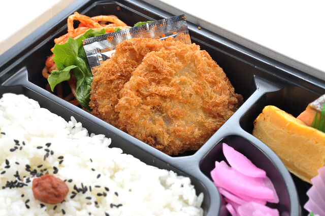 お弁当のいづみ-ひれかつ＆鮭弁当