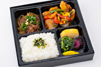 お弁当 仕出し しんじょう-サバの竜田揚げ甘酢餡かけとすき焼き弁当