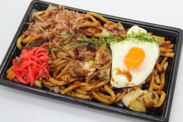 だし香るソース焼きうどん