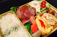 OBENTO BOX ーJINYAー-白老牛ハンバーグとステーキ