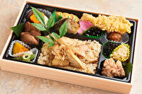 和食工房おべんと亭-春の幕の内弁当～焼き筍めし～