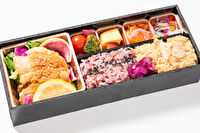 お福-豚ローストの味噌焼きと二種のお米の弁当