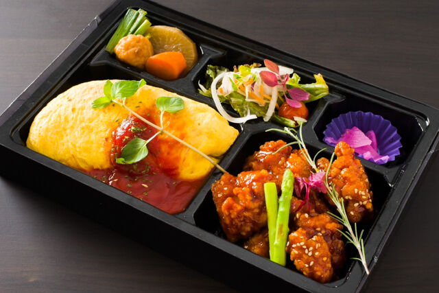 彩り弁当 アロハ-ザンタレオムライス