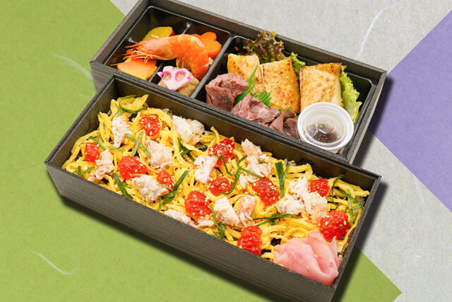 豪華鯛と筋子ちらし寿司鶏照焼ローストビーフの二段重