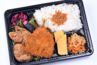 大阪手づくり弁当 はまよし-2種のおかずが楽しめる！唐揚げ＆アジフライ
