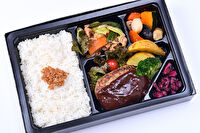 大阪手づくり弁当 はまよし-2種類のおかずが楽しめる！ハンバーグと豚野菜炒め幕の内