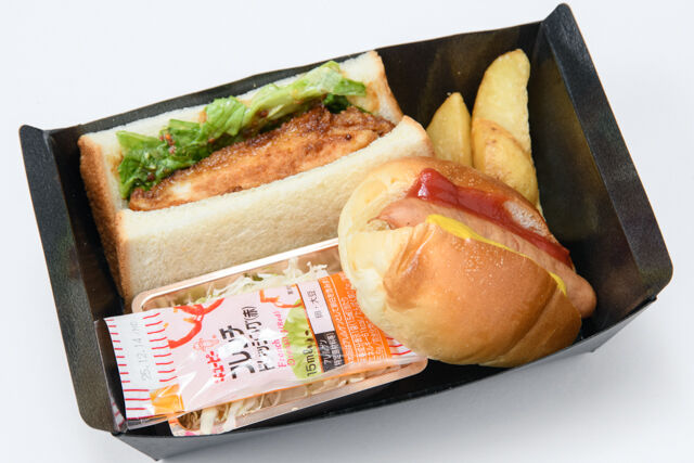大阪手づくりサンドイッチ ミカサンド-チキンカツサンド＆ウインナーロール