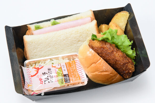 大阪手づくりサンドイッチ ミカサンド-ハムサンド＆コロッケロール