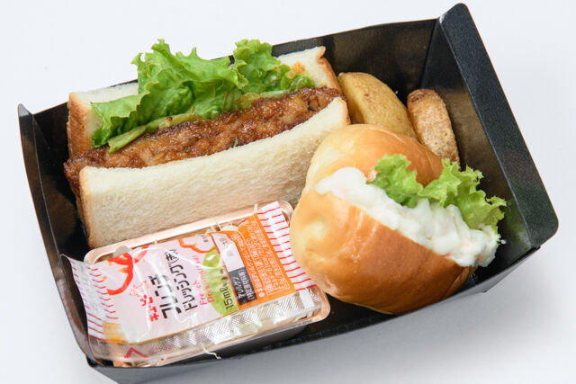大阪手づくりサンドイッチ ミカサンド-メンチカツサンド＆ポテサラロール