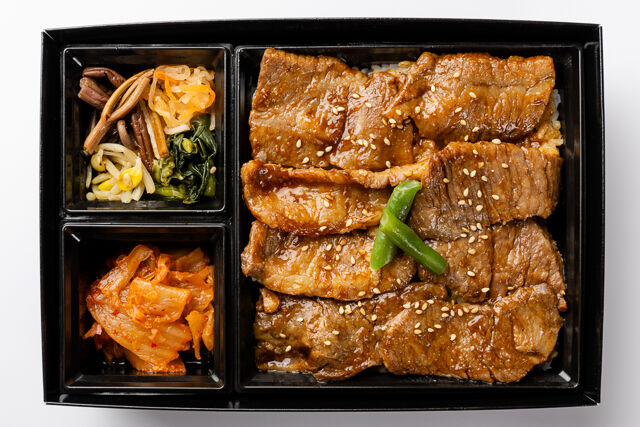 大阪焼肉・ホルモン ふたご-【熨斗対応可】上カルビ弁当