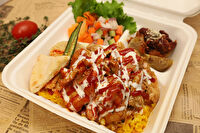 Over rice tokyo（オーバーライストーキョー）-チキン＆スパイシーポークチャップオーバーライスコンボ セパレートBOX