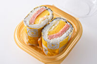 おすし屋さんのポークたまごおにぎり-ポテトサラダ